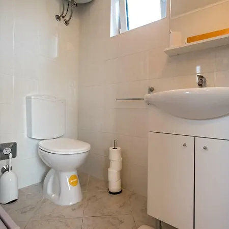 Apartment Grzin - *