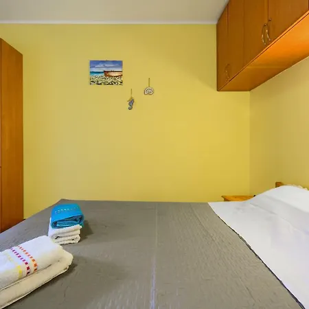 Apartment Grzin - *